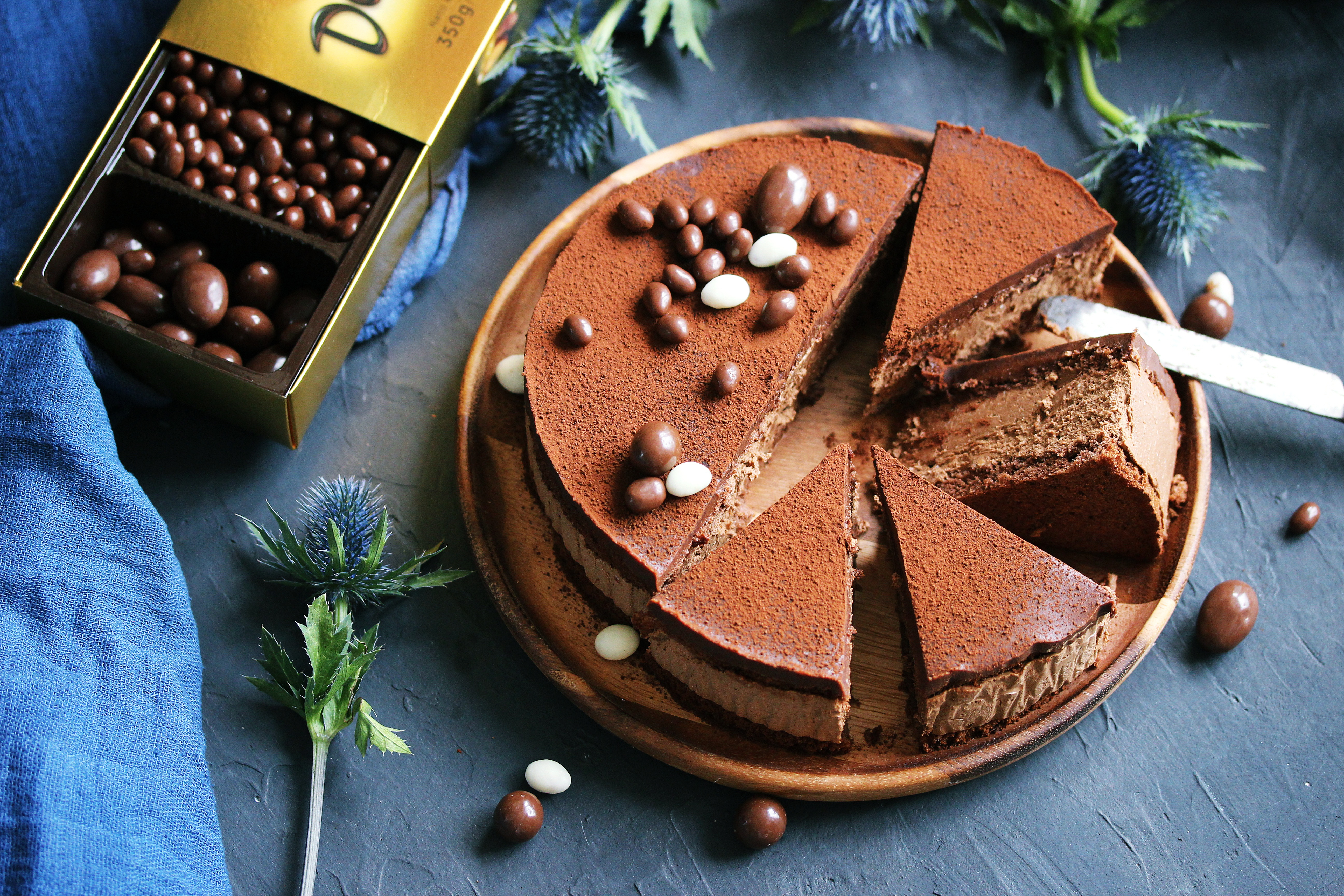Čokoladna mousse torta s kavom