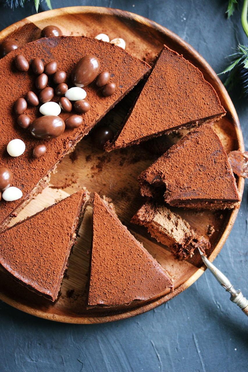 Čokoladna mousse torta s kavom
