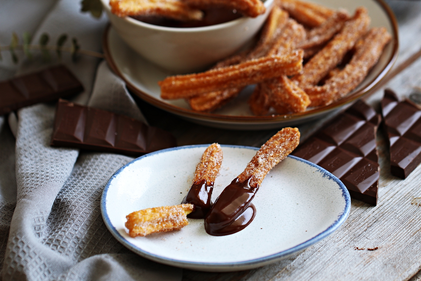 Churros s umakom od čokolade
